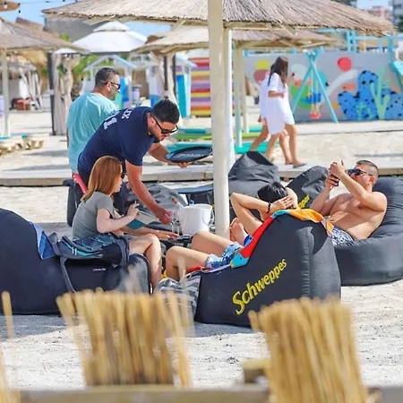 Happy Sea View Mamaia Nord Apartahotel Năvodari